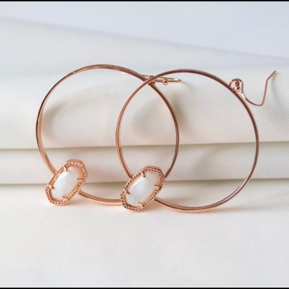 Authentic Kendra Scott Opal MOP Rose Gold Earrings - Picture 5 of 5